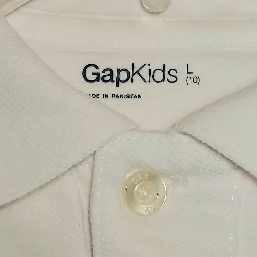 White Gap Kids Long Sleeve Collared Shirt